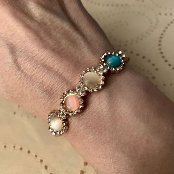 Bracelet - Picture 4 of 9